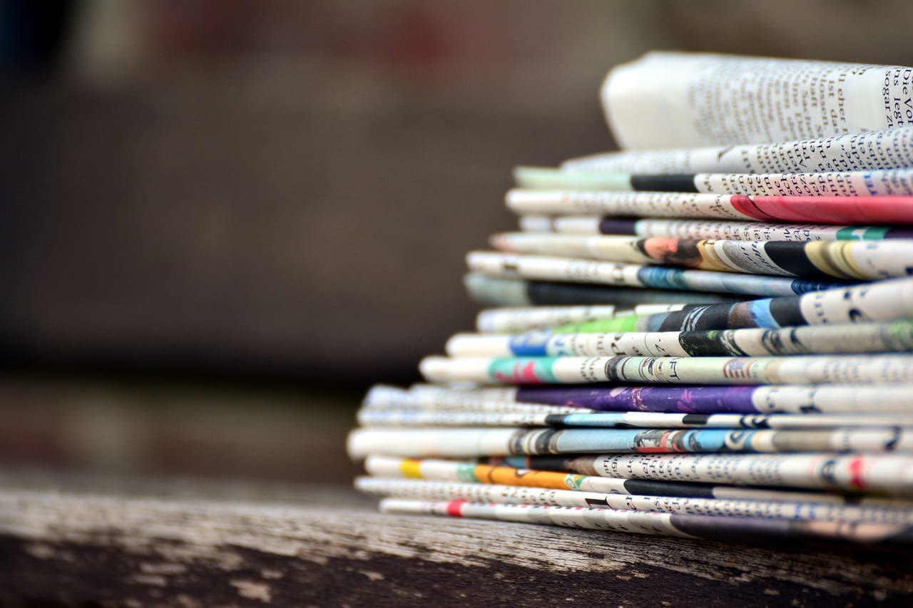 newspapers-3488861_1280-1